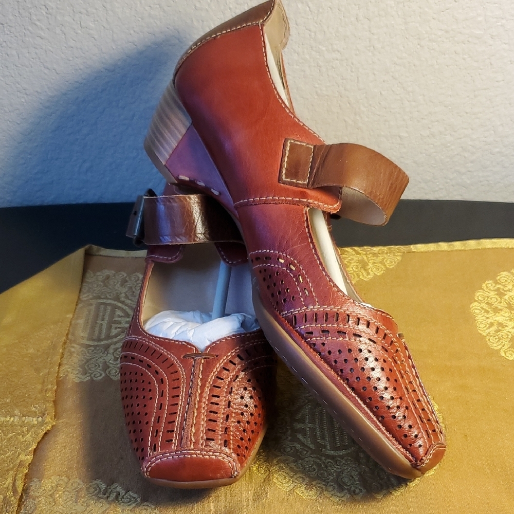 🦋NIB Pikolinos Red Leather Mary Jane Shoes - Picture 4 of 16